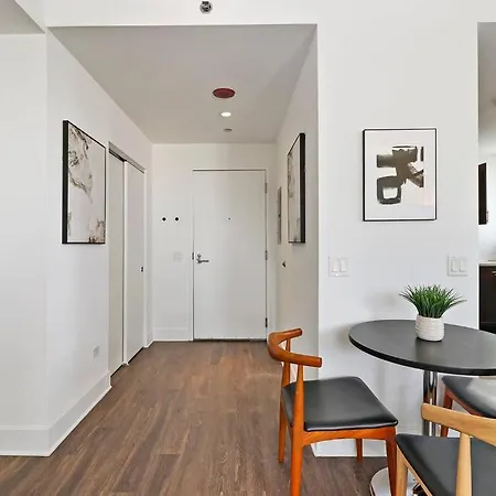 2Br Stylish Apartment In Hyde Park - Shoreland 1320